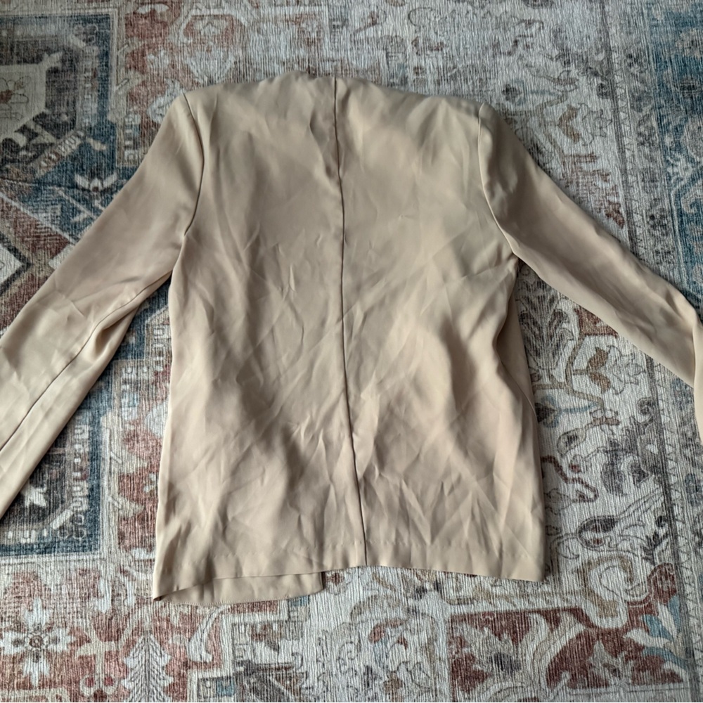 Lulus Miss Punctuality Beige Lightweight Blazer – Size M - Picture 5 of 5